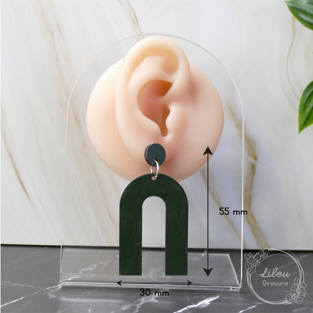 dimensions de la boucle d’oreille pendante en bois – forme géométrique